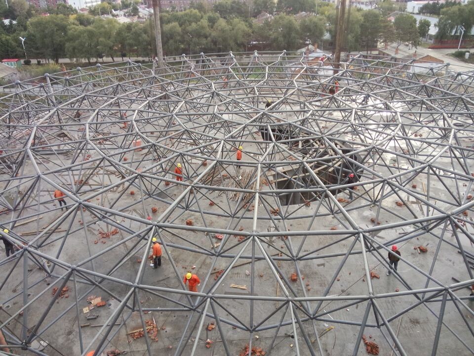 鄂尔多斯全民健身中心网架